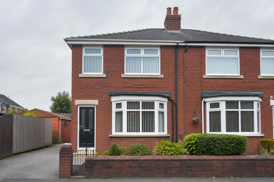 Small semi-detached house gutter cleaning